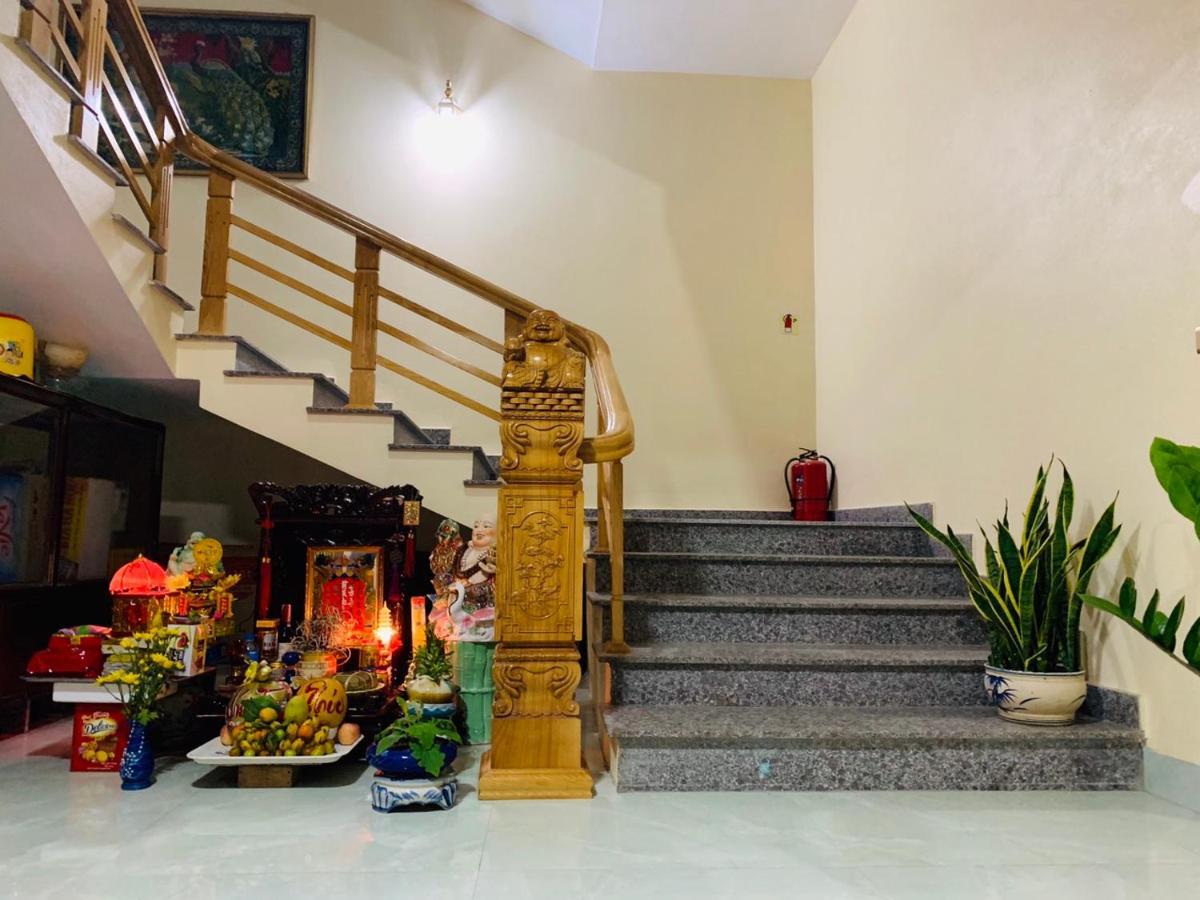 Hotel Tùng Long Tri Le Ngoại thất bức ảnh